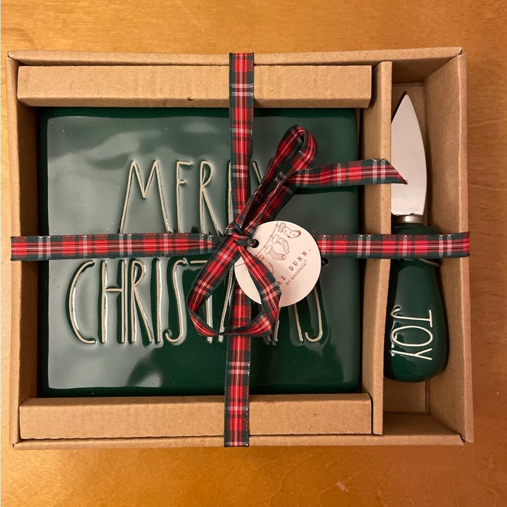 NIB 2-PC. Rae Dunn ‘Merry Christmas’ Serving Tray Holiday Gift Set